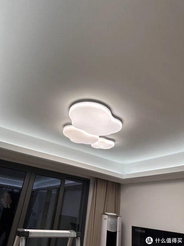 简约奶油风吸顶灯